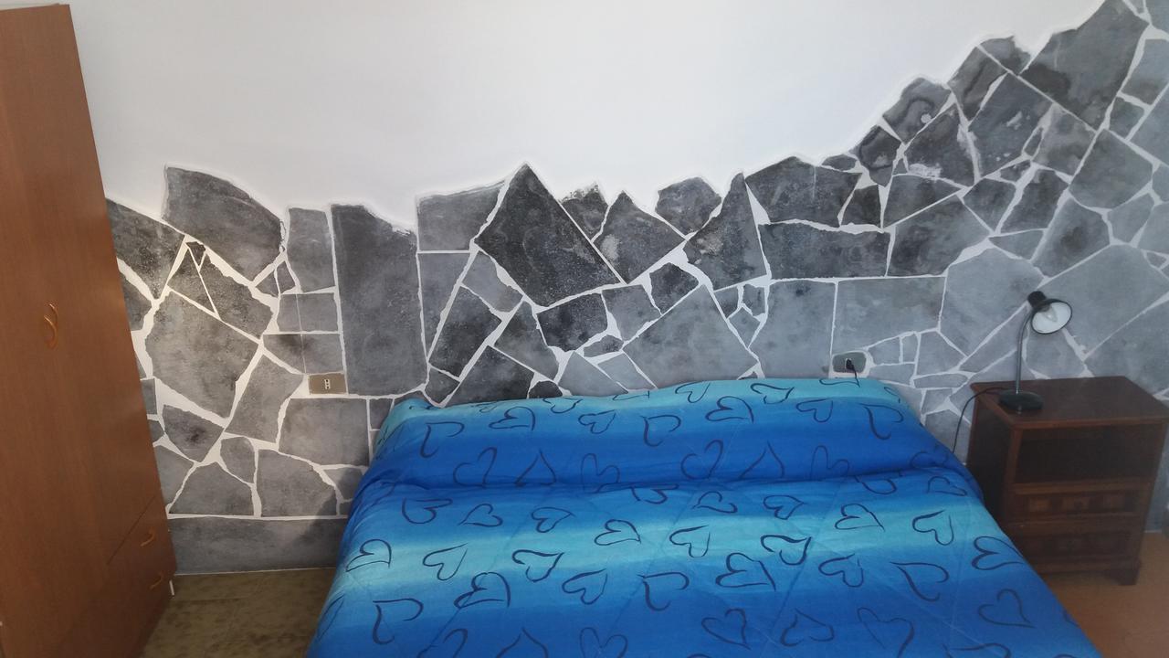 Case La Pergola Stromboli Bagian luar foto